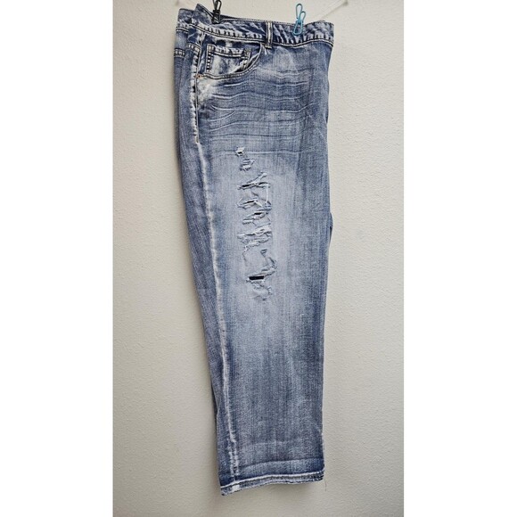 Lane Bryant Capri Jeans Womens 26 Plus Size Blue Distressed Ripped Stretch Denim - Picture 1 of 8